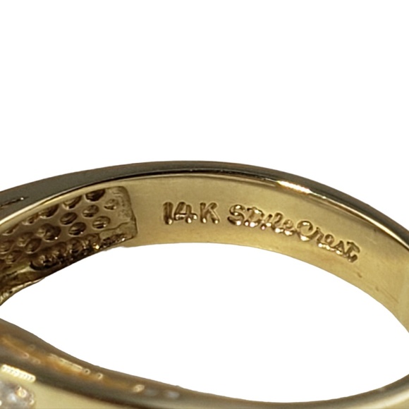 Vintage 14 Karat Yellow Gold and Diamond Cluster Ring Size 8.5 #13814 - Picture 6 of 8